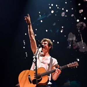 Meet your Posher, Nesrine